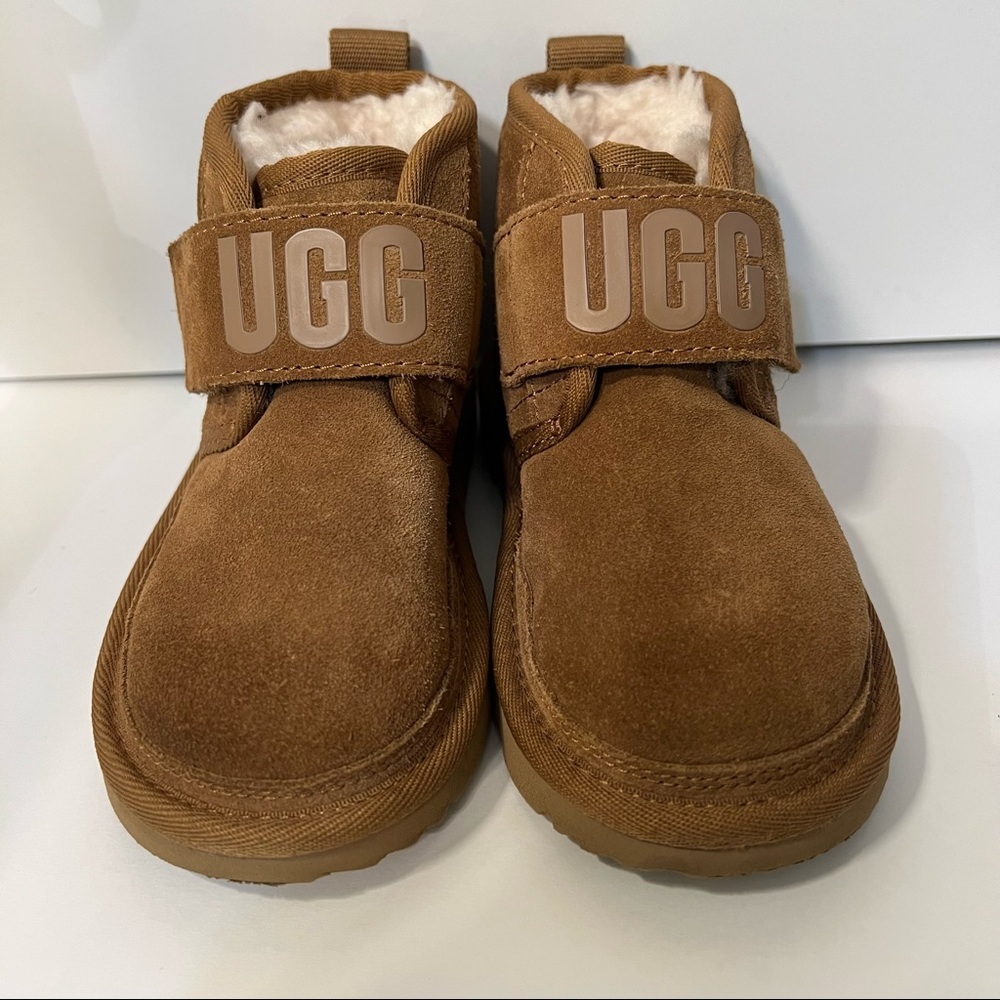 UGG Neumel II Graphic Boot - Toddler / Little Kid - Chestnut